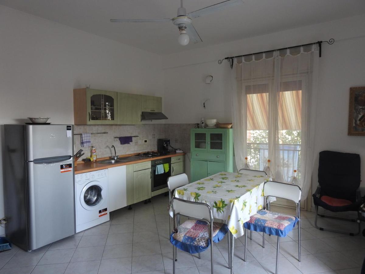 Leonardo Appartement Capaci Buitenkant foto